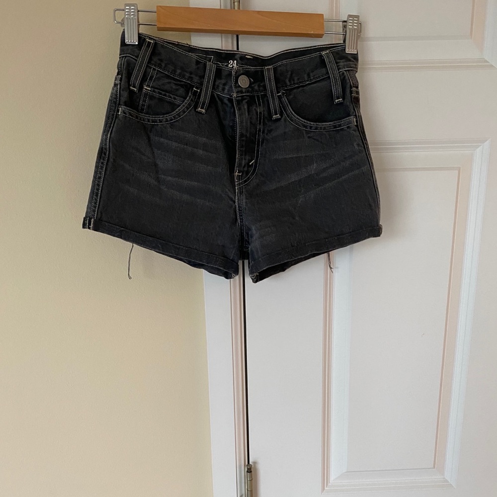 Grey Levi Shorts Sz 24 - Perfect Condition! - Picture 3 of 6